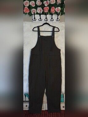 Vintage Olive Drab Linen Sleeveless Overall Romper
